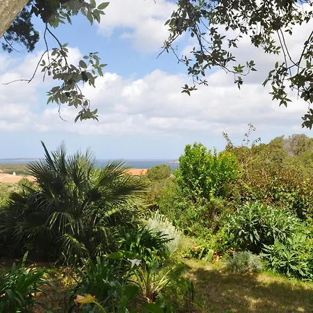 Masciaredda, Vista Panoramica Sull'arcipelago Di La Maddalena Daire